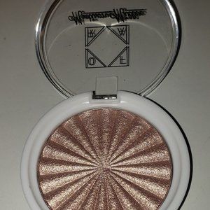 OFRA X MADISON MILLER "SEA SHIMMER" HIGHLIGHTER $30